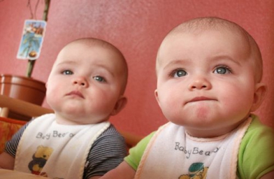 厦门备孕试管婴儿知识_同卵双胞胎的产生原因